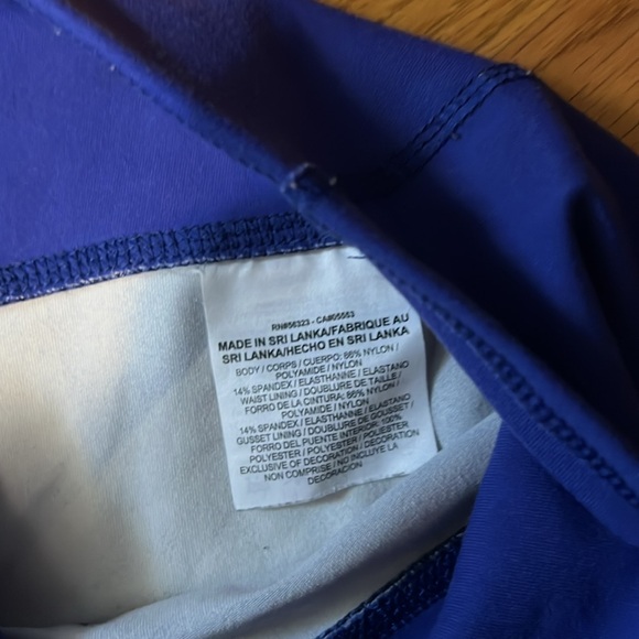 Nike Dri-Fit Cropped Purple Leggings with Star Design - Picture 4 of 8